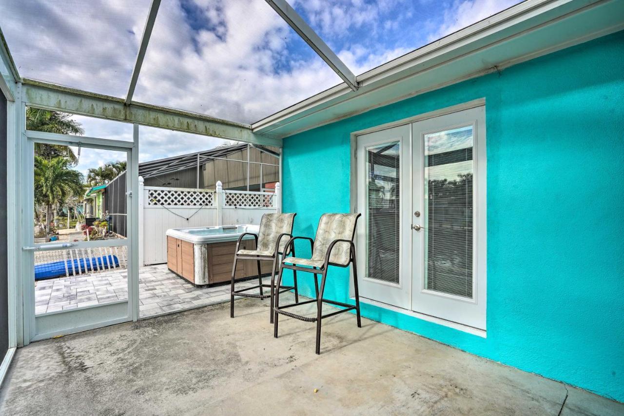 Waterfront Matlacha Home With Hot Tub And Grill! Bagian luar foto